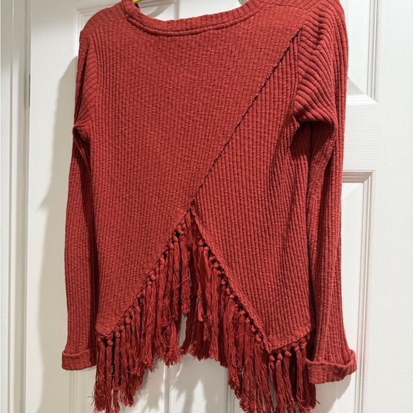 Cozy Red Fringe Hem Sweater - Picture 2 of 2
